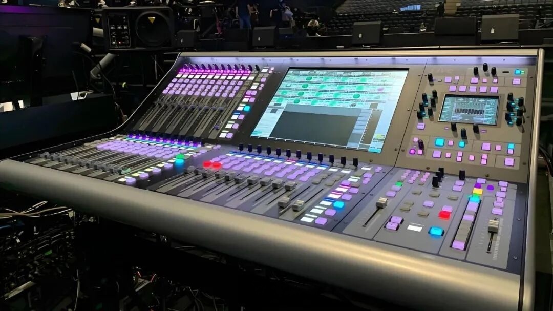 会议音频系统中调音台和音频处理器怎么选(图1)